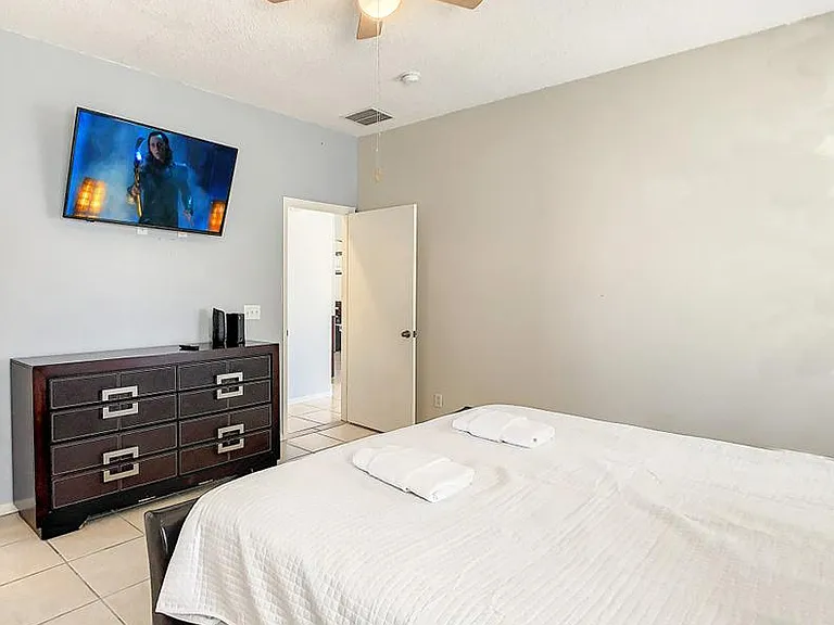 101 Bloomingdale Dr — Photo 22