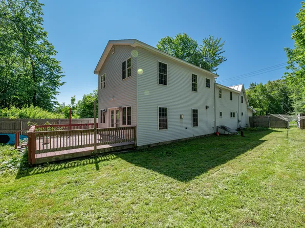 129 High Street, Oakland, ME 04963