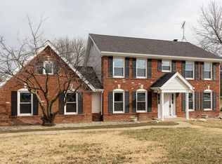 2900 Westborough Dr, Saint Charles, MO