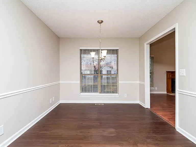 1119 Falling Tree Ct — Photo 6