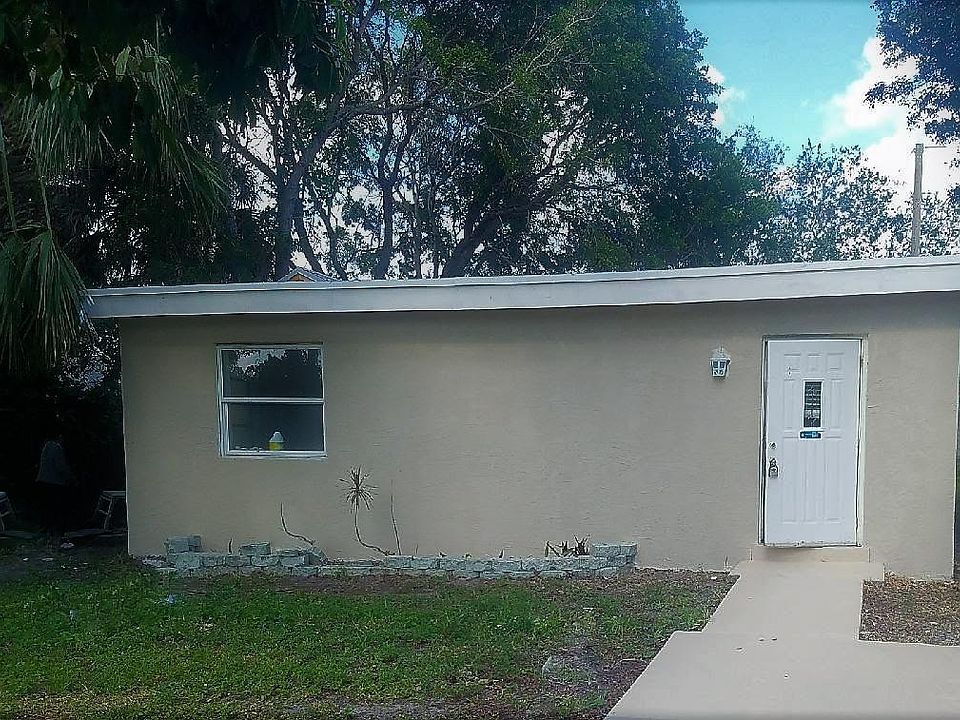 1st image of 2737 Nokomis Ave