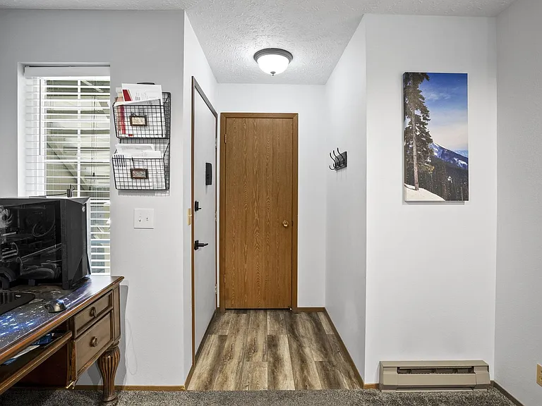 113 S Neyland Ave — Photo 9