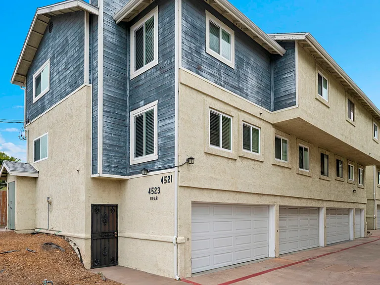 4523 College Way #H — Photo 29