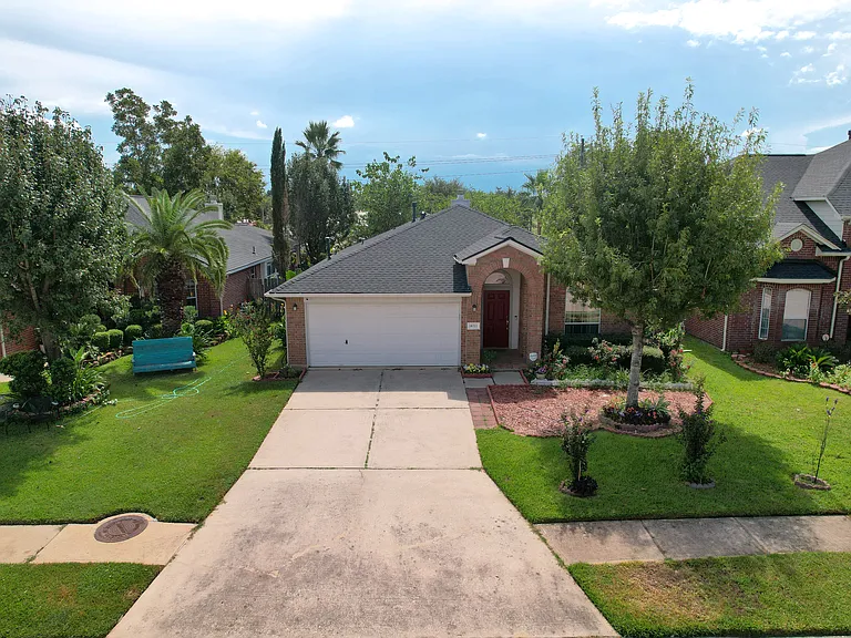 18311 Brenwood Manor Dr — Photo 25