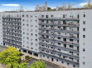 20 Cliff St APT 6-O, Staten Island, NY 10305