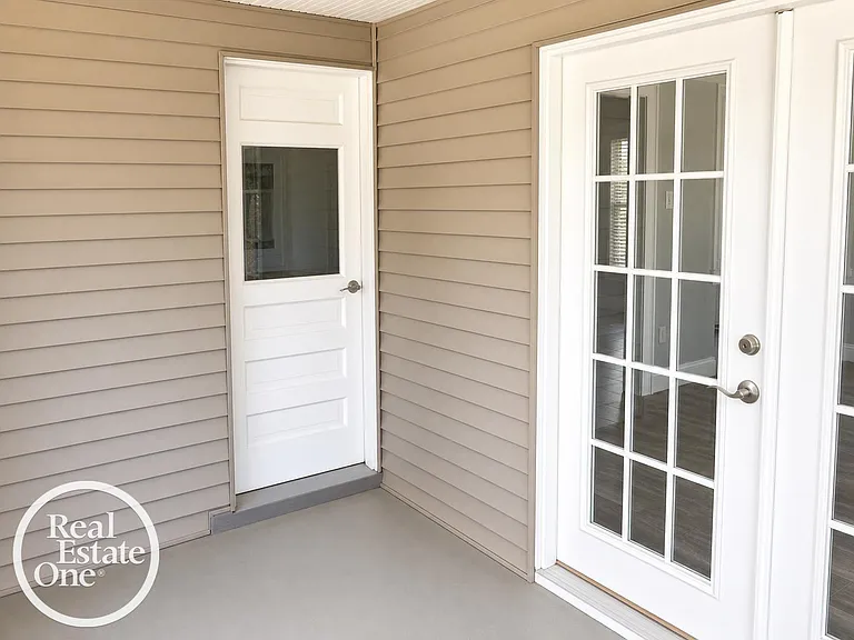 636 Neff Rd — Photo 16