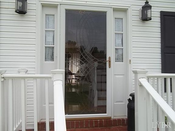 4th image of 281 Shady Oak Dr