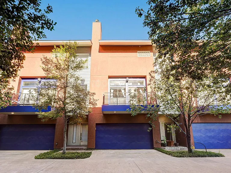 1501 California St #C — Photo 2
