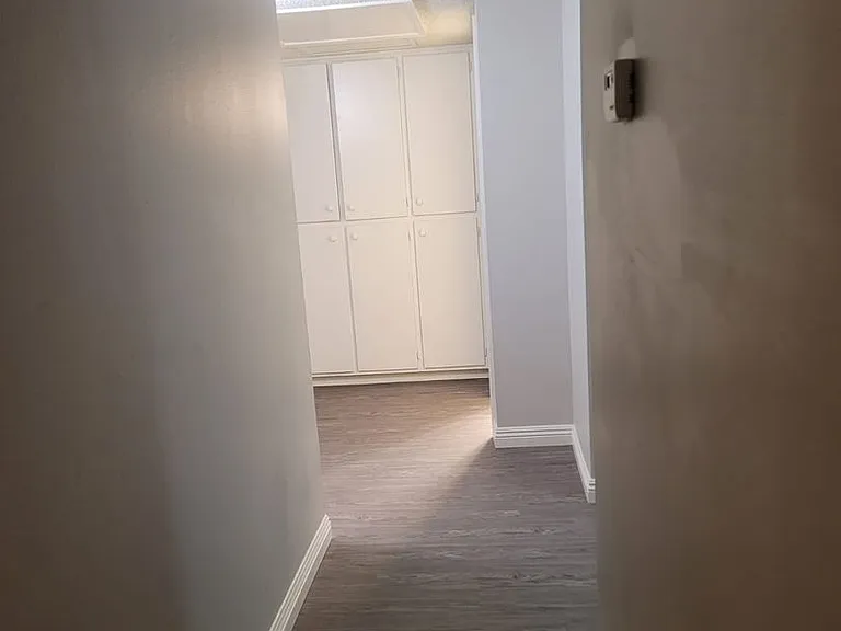 073 - Canyon Crest Hills Apartments — Photo 29