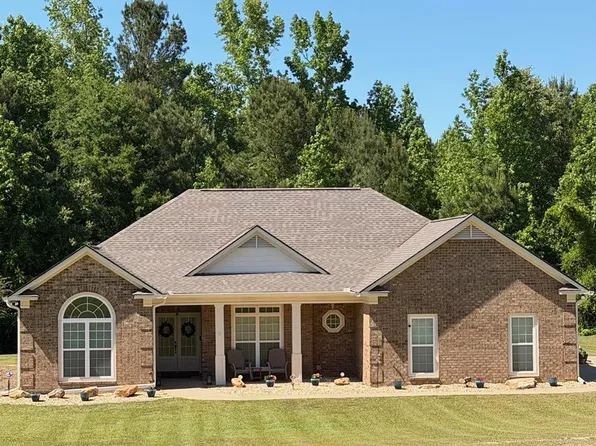 28 W Teddy Bear Ln, Waverly Hall, GA 31831