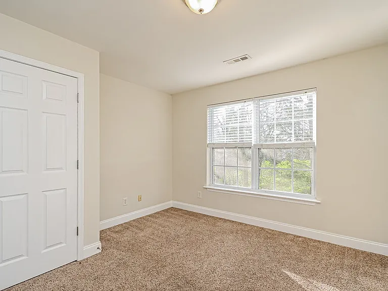 1565 Bridgecrest Dr — Photo 13