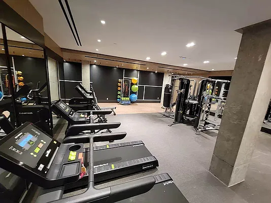 Rented by EXR | media 12