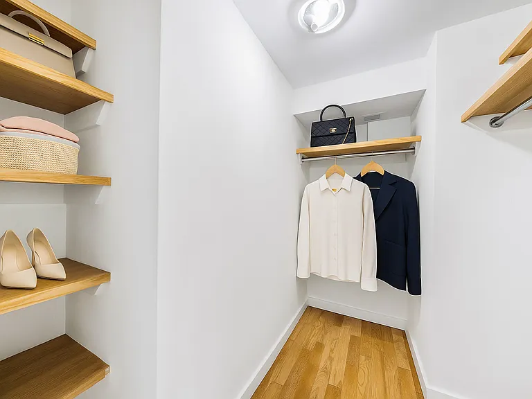 1113 York Ave #27D — Photo 7