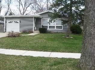 49 N Garfield St, Lombard, IL 60148