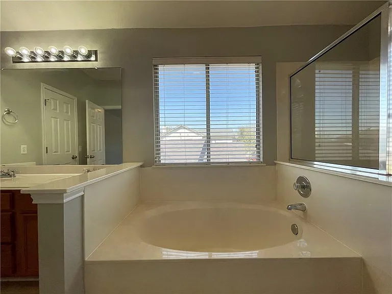 110 Cotton Creek Way — Photo 19