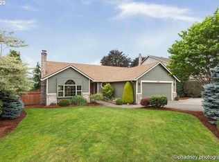 12227 SE Huron St, Clackamas, OR 97015