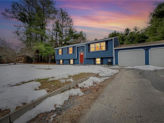 10 Debra Dr, Richmond, RI 02812