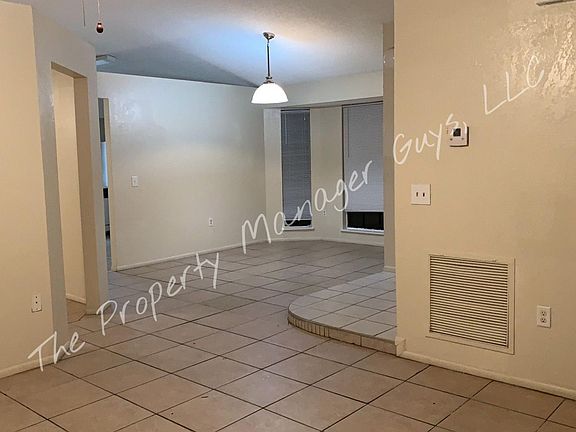 4th image of 2951 Newmark Dr