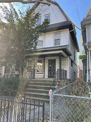 Sold by H.P. Greenfield Real Estate | media 1
