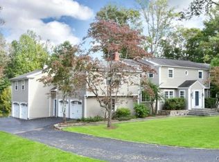 21 Silver Brook Rd, Ridgefield, CT 06877