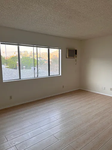 3205 S Shasta Cir S #202 Photo 1