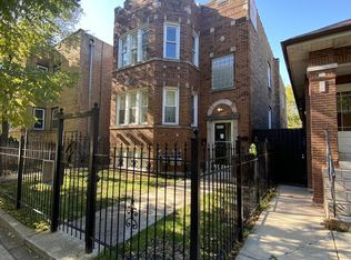 6052 S Sacramento Ave, Chicago, IL 60629