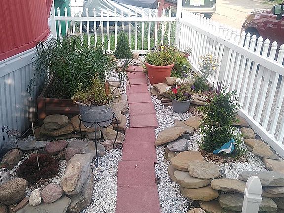 Garden pathway front