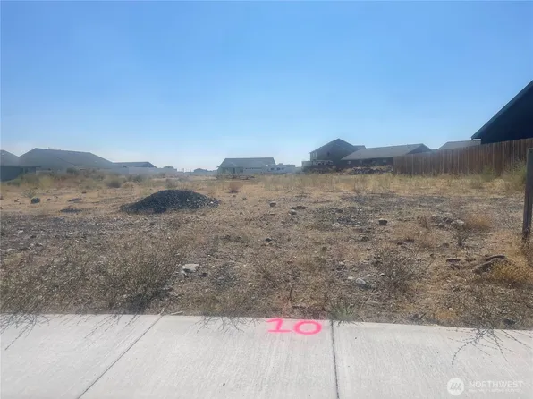 20 Parkside, Ephrata, WA 98823