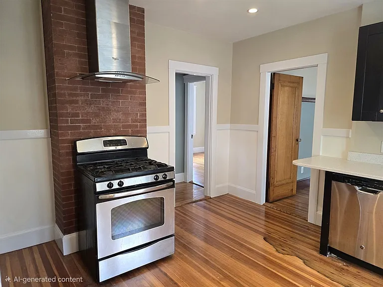 62 Greaton Rd #1 — Photo 3