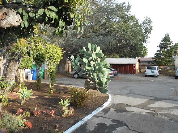 3rd image of 15 W Valerio St