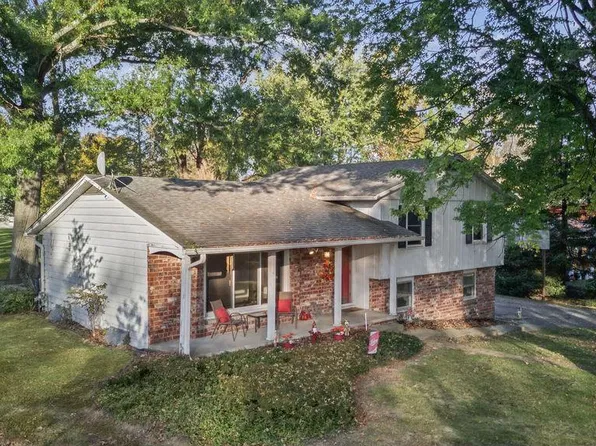 3706 S Bainbridge Dr, Bloomington, IN 47401