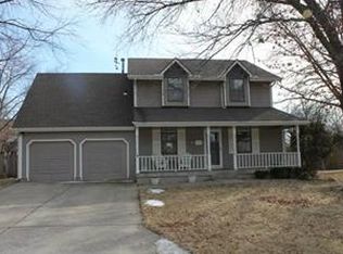 2829 S Sweet Briar Dr, Independence, MO 64057