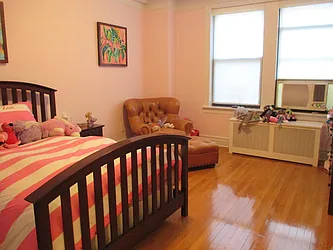 Rented by Rita S Citrin, LREB