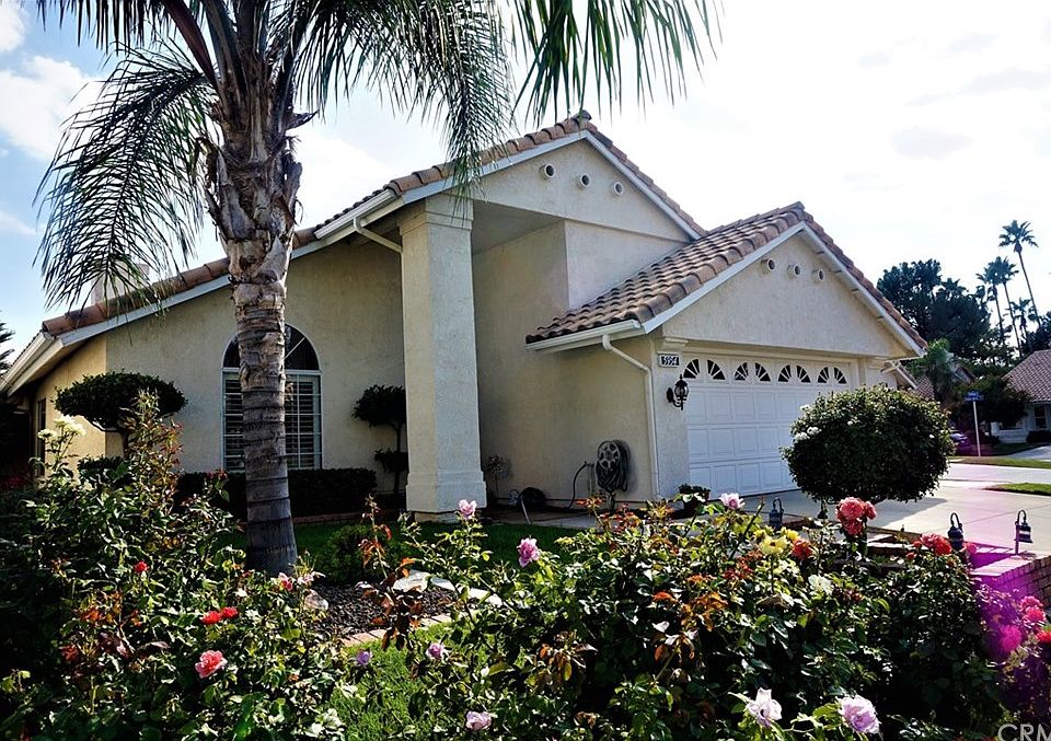 2nd image of 5954 Oakmont Dr