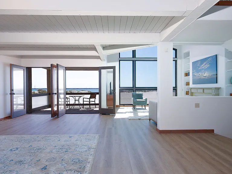 3265 Ocean Dr — Photo 18