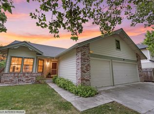 8 Starling Drive, Petaluma, CA