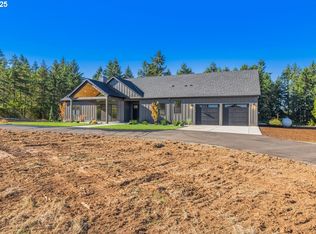 7168 SE Eola Hills Rd, Amity, OR 97101