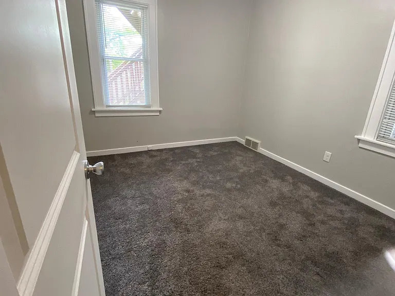 230 Conkey St #1 — Photo 8