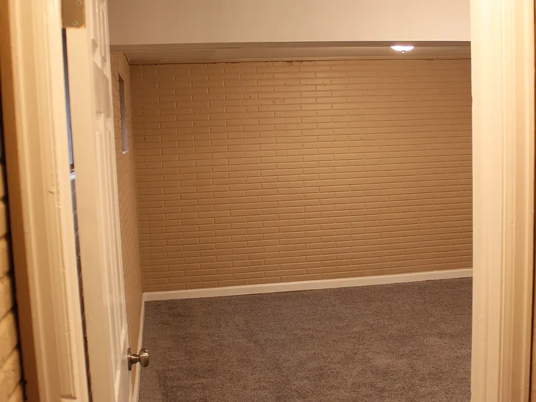 11 Amesbury St #11 — Photo 5