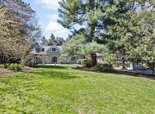 27 Walnut Pl, Brookline, MA 02445