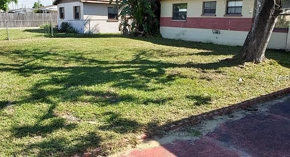 4th image of 1804 Rotary Dr