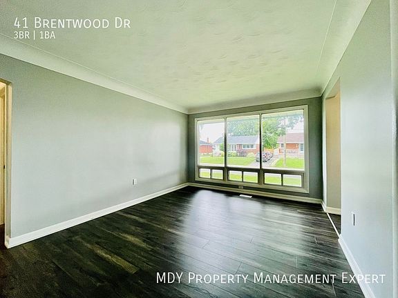 5th image of 41 Brentwood Dr