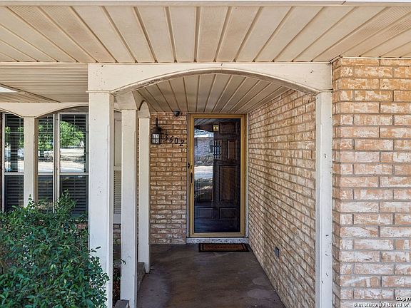 3rd image of 3602 LITCHFIELD DR