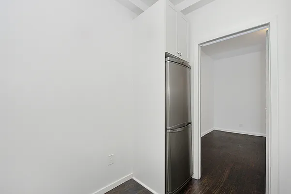 Rented by Aether Property Group | media 13