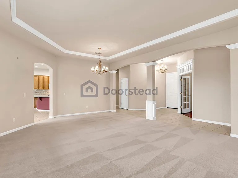9713 Toscano Dr — Photo 5