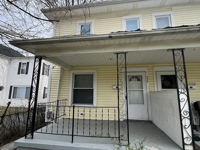732 Winchester Ave #2 — Photo 1