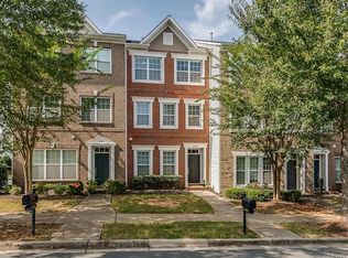10742 Kemptown Sq S, Charlotte, NC 28227