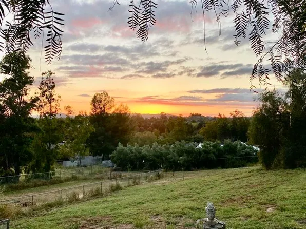 884 Rykers Ridge Rd, Ramona, CA 92065