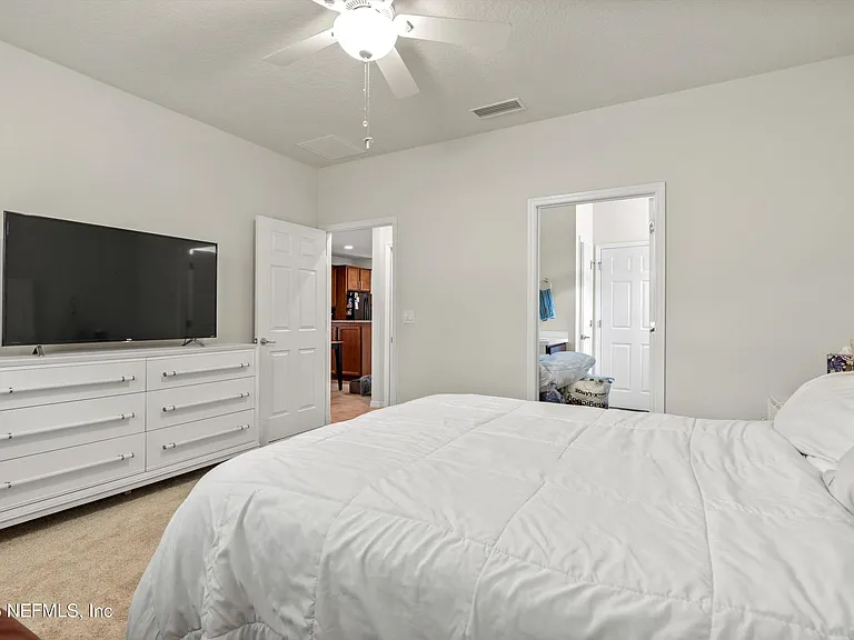 80 Covered Creek Dr — Photo 17