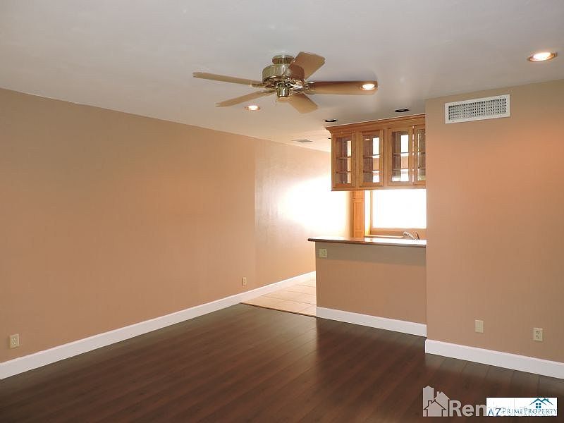 1st image of 721 E Montebello Ave Unit 209